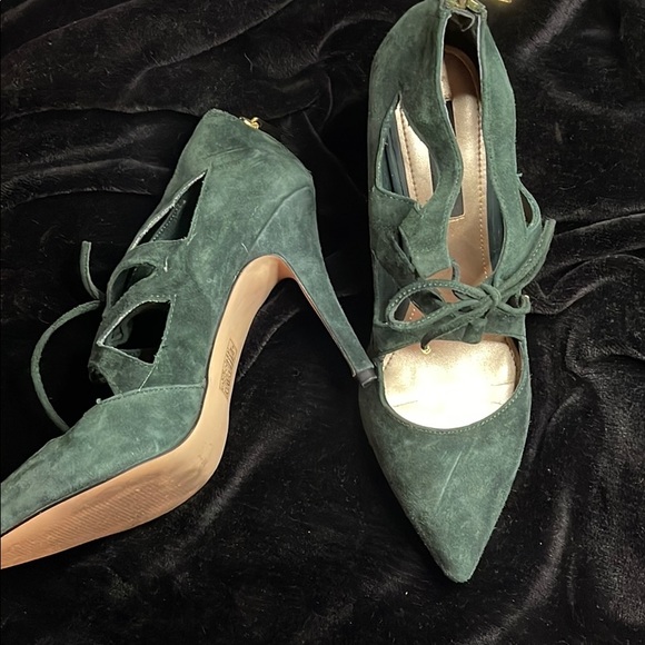 Green Suede Lace Up Heels - Picture 5 of 5